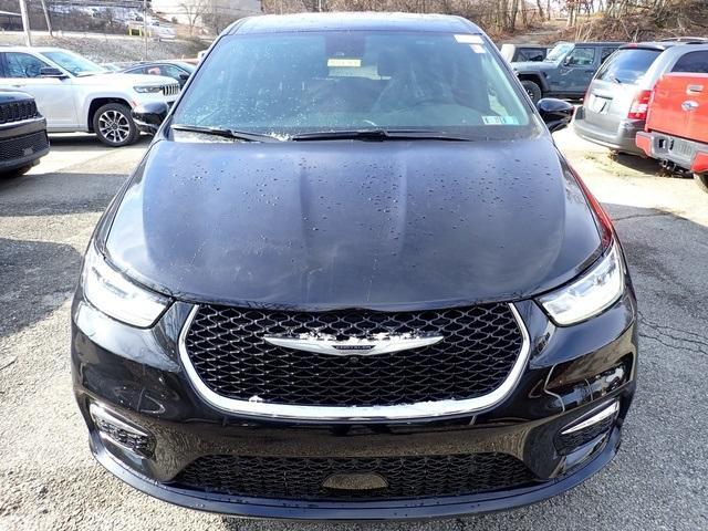 new 2026 Chrysler Pacifica car, priced at $46,268