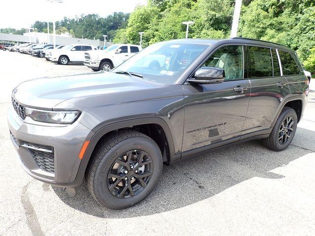 new 2026 Jeep Grand Cherokee car, priced at $44,318