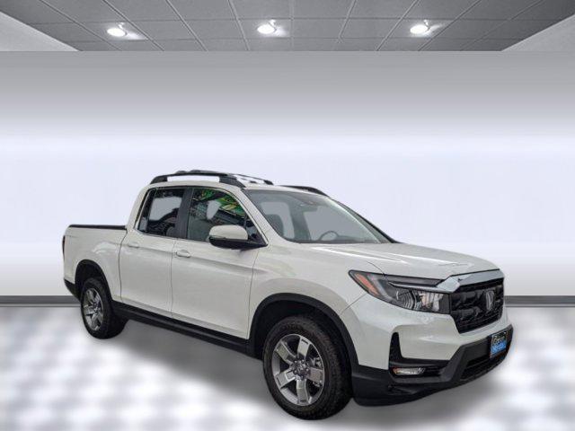 new 2025 Honda Ridgeline car, priced at $43,353