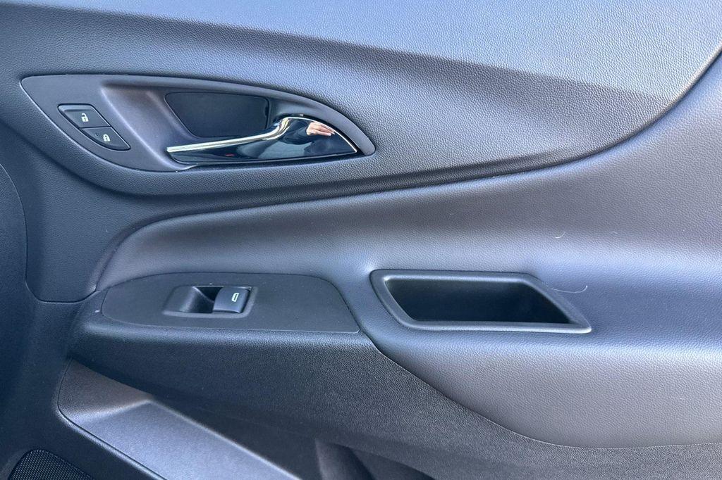 used 2023 Chevrolet Equinox car, priced at $26,200