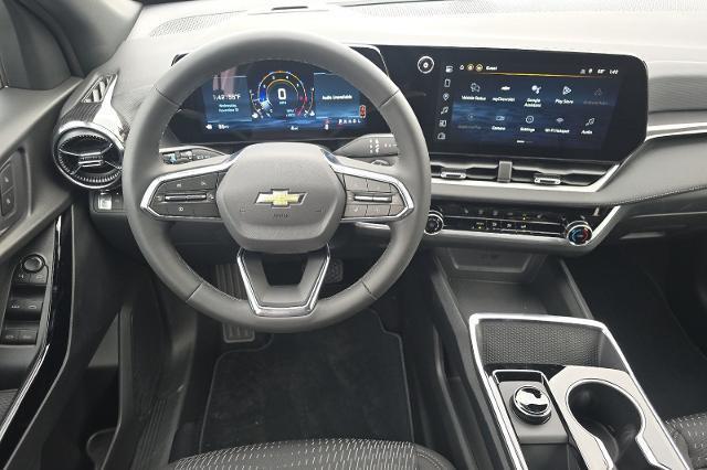 new 2026 Chevrolet Equinox car, priced at $24,995