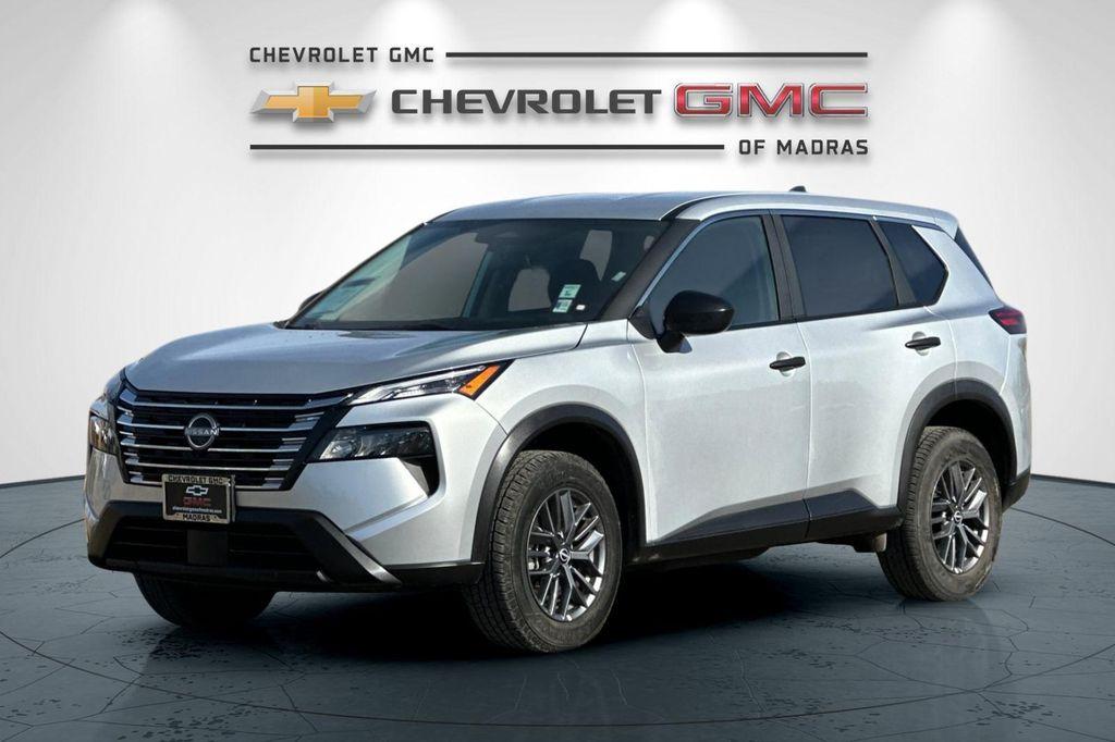 used 2024 Nissan Rogue car, priced at $21,900