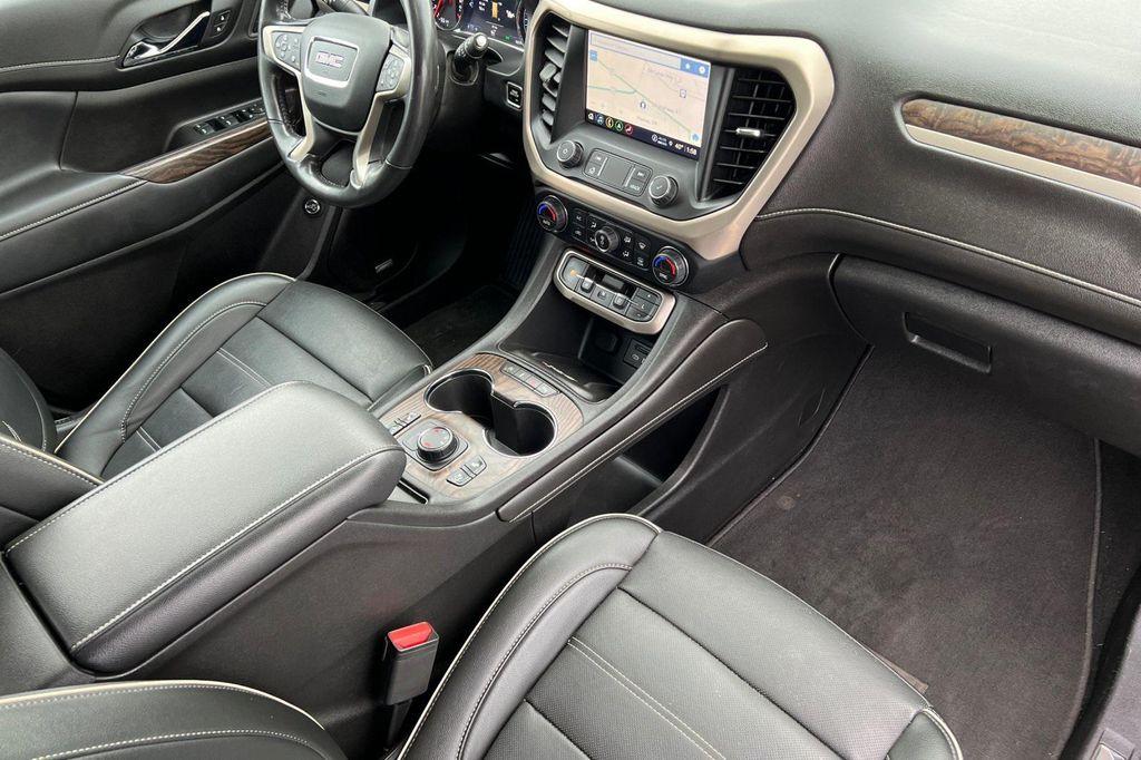 used 2021 GMC Acadia car, priced at $34,900