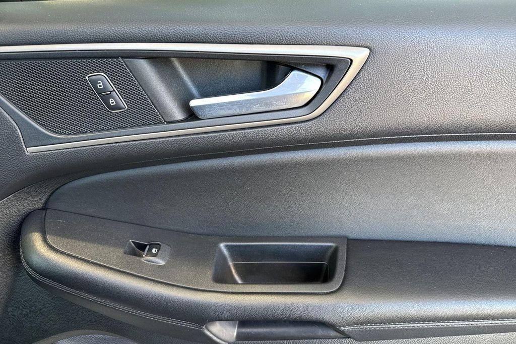 used 2022 Ford Edge car, priced at $24,500