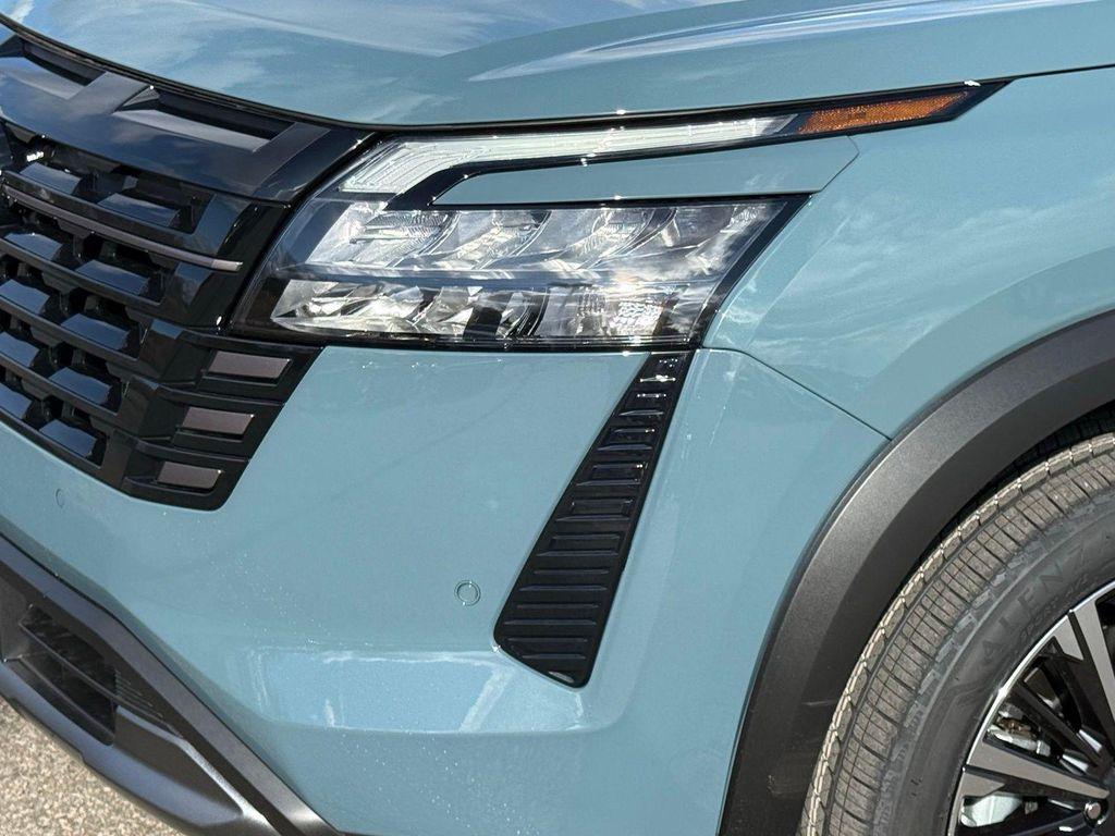 new 2026 Nissan Pathfinder car, priced at $49,643