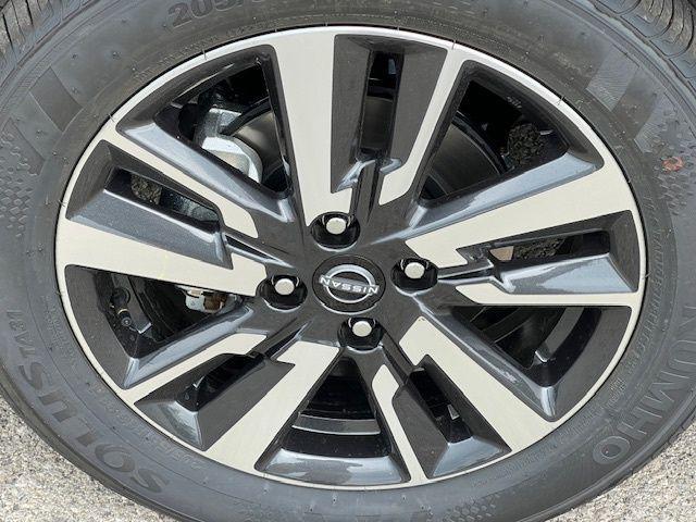 new 2025 Nissan Versa car, priced at $18,250