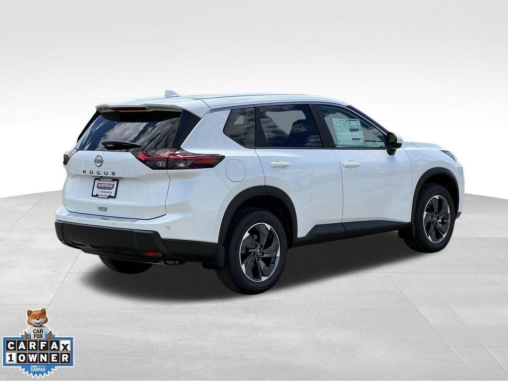 used 2025 Nissan Rogue car, priced at $25,999
