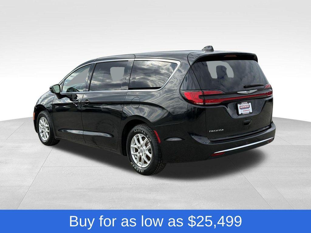 used 2023 Chrysler Pacifica car, priced at $25,499