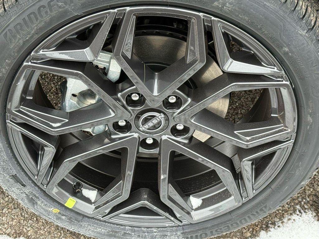 new 2026 Nissan Kicks car, priced at $29,012