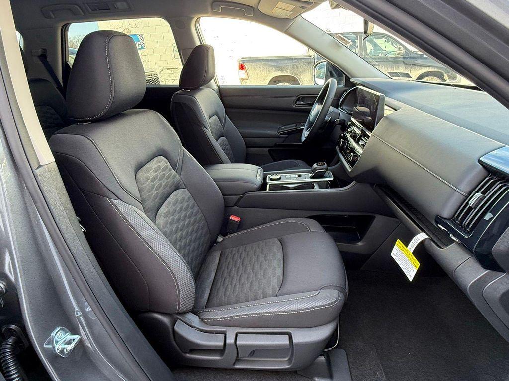 new 2026 Nissan Pathfinder car, priced at $37,505