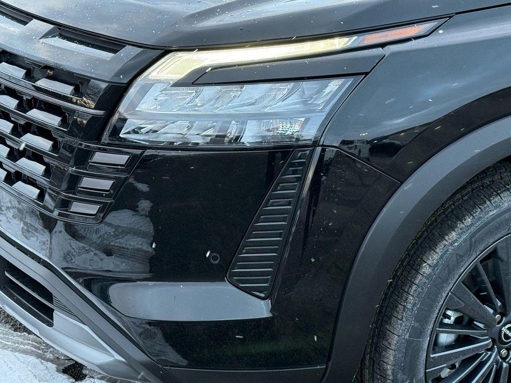 new 2026 Nissan Pathfinder car, priced at $45,588
