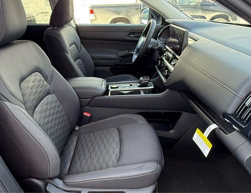 new 2026 Nissan Pathfinder car, priced at $39,955