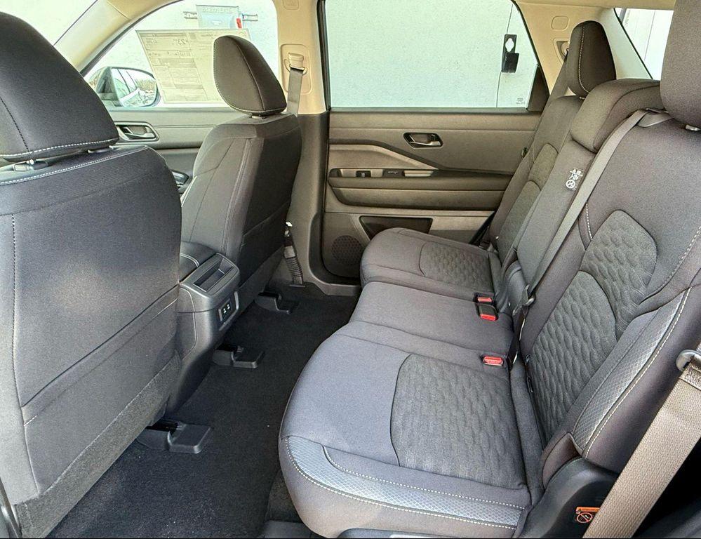 new 2026 Nissan Pathfinder car, priced at $39,955