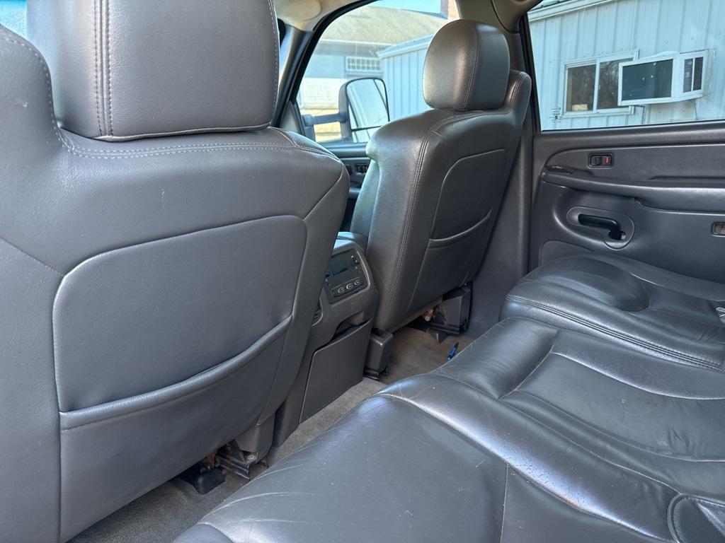 used 2004 Chevrolet Silverado 2500 car, priced at $9,999