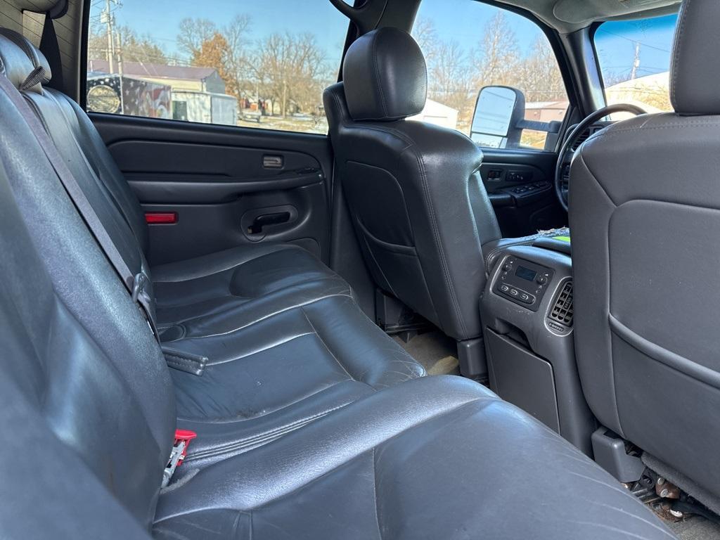 used 2004 Chevrolet Silverado 2500 car, priced at $9,999