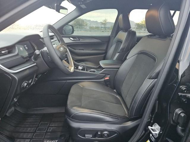 used 2024 Jeep Grand Cherokee L car, priced at $35,977