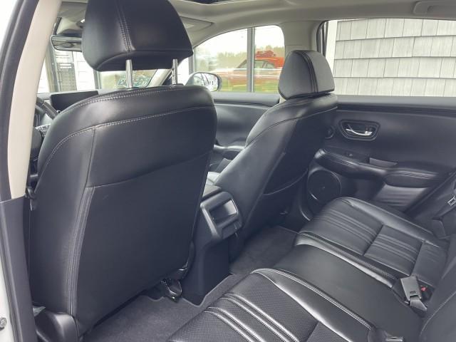 used 2025 Honda HR-V car, priced at $28,988
