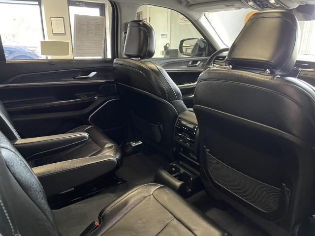 used 2024 Jeep Grand Cherokee L car, priced at $38,977