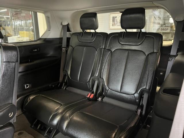 used 2024 Jeep Grand Cherokee L car, priced at $38,977