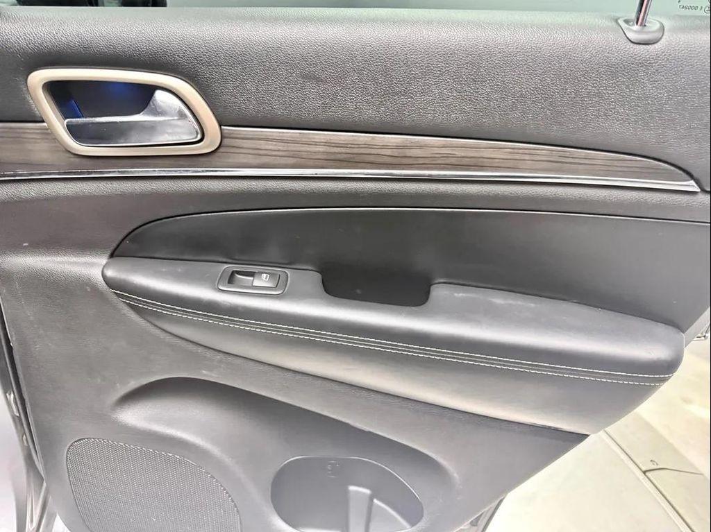 used 2015 Jeep Grand Cherokee car, priced at $12,389