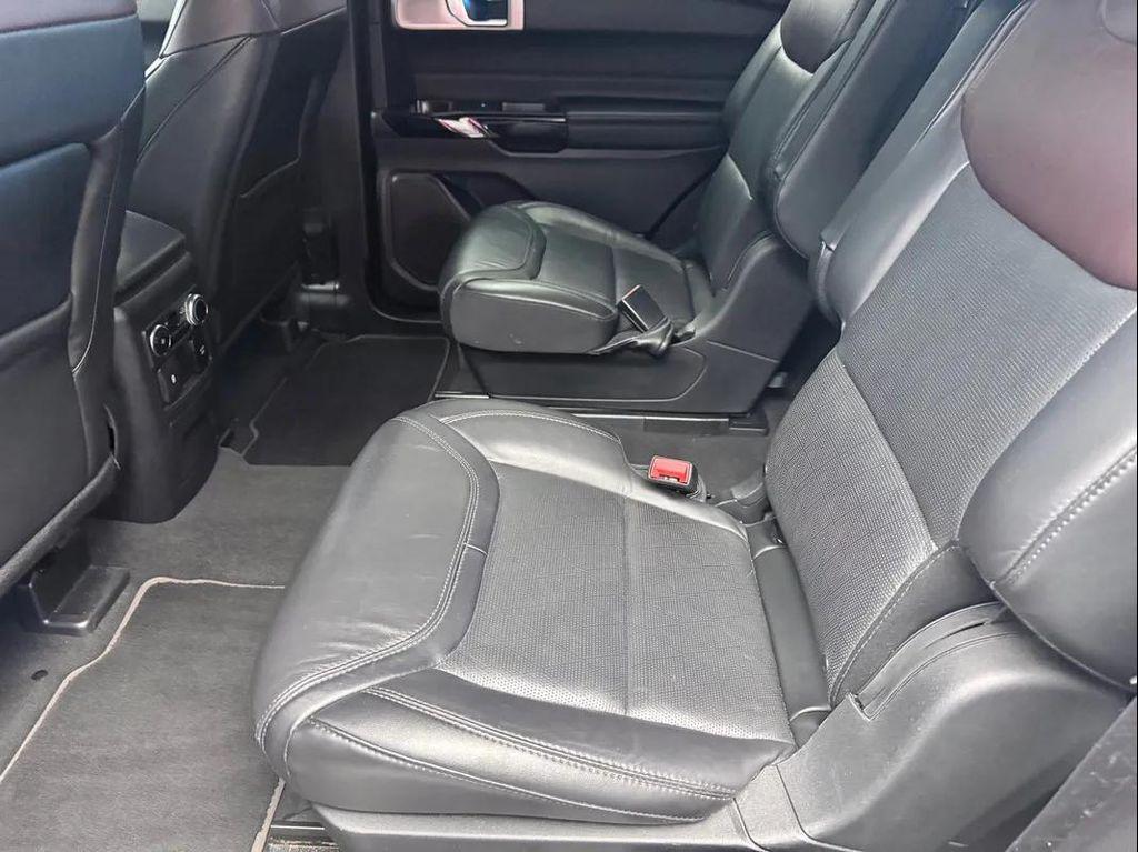 used 2022 Ford Explorer car, priced at $27,289