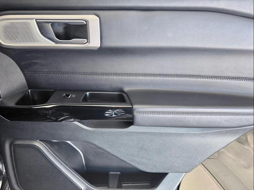 used 2022 Ford Explorer car, priced at $27,289