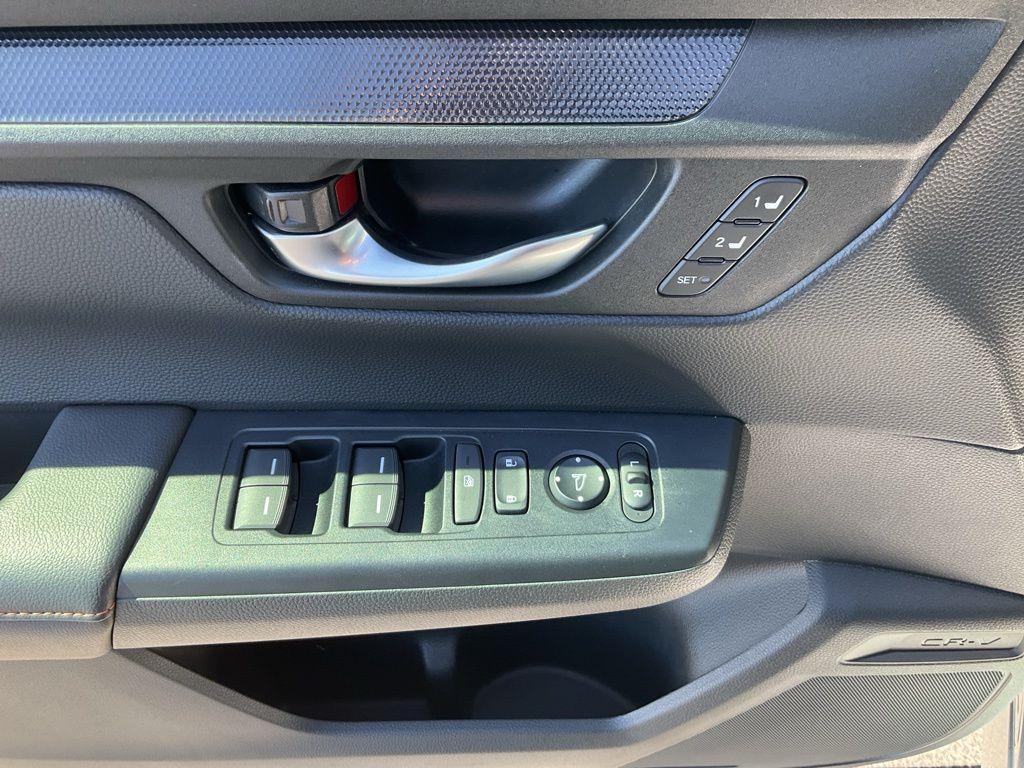 used 2024 Honda CR-V Hybrid car, priced at $34,932