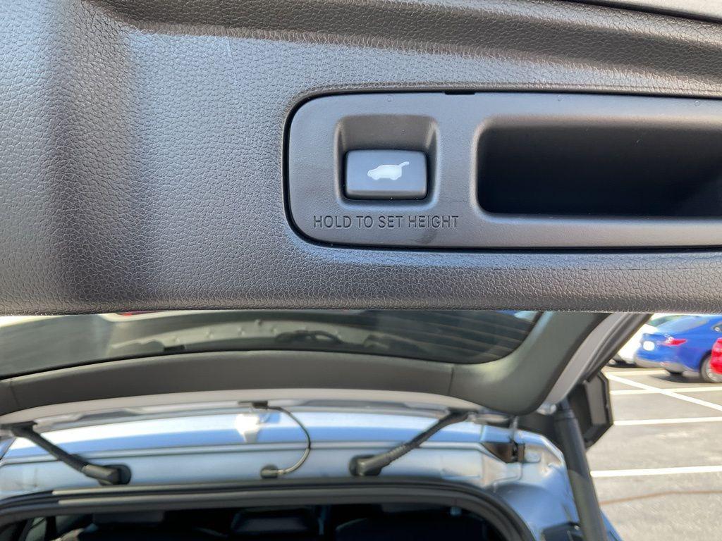 used 2024 Honda CR-V Hybrid car, priced at $34,932