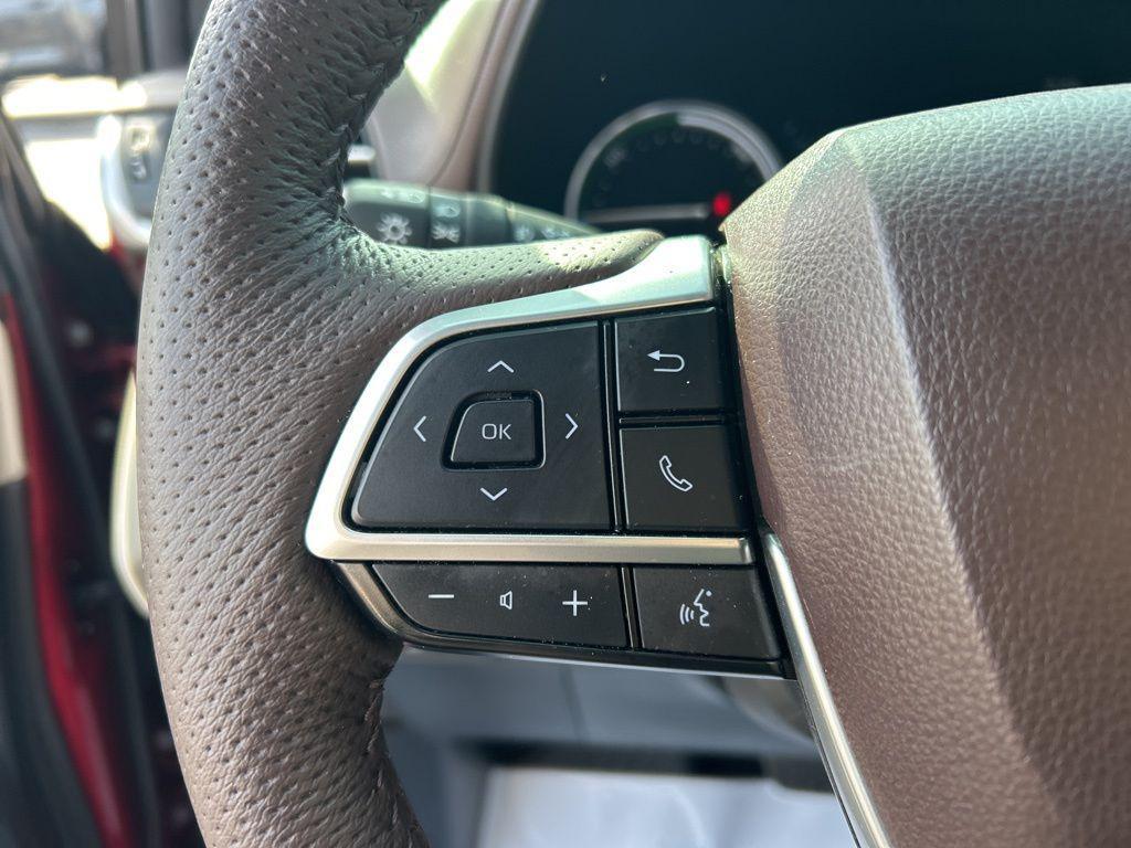 used 2024 Toyota Sienna car, priced at $49,699