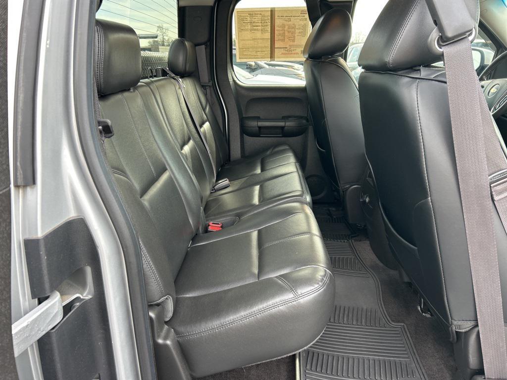 used 2013 Chevrolet Silverado 1500 car, priced at $15,276