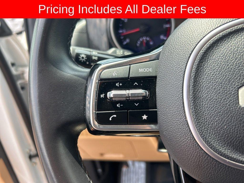 used 2024 Kia Carnival car, priced at $33,559