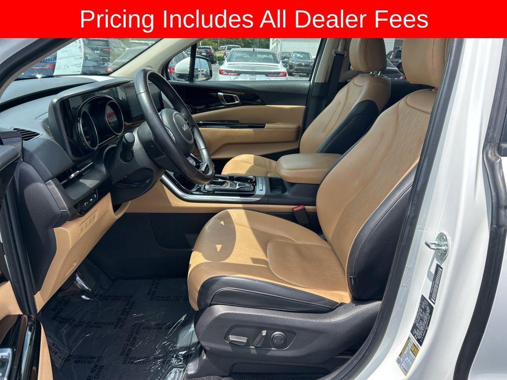 used 2024 Kia Carnival car, priced at $33,559