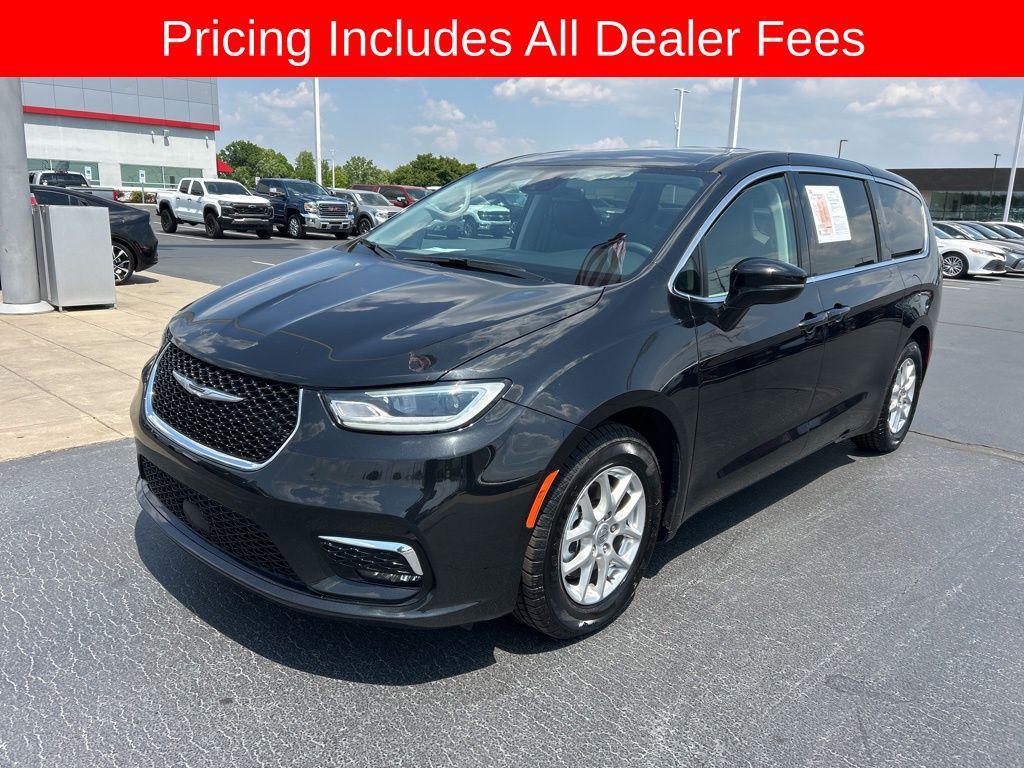 used 2024 Chrysler Pacifica car, priced at $26,816