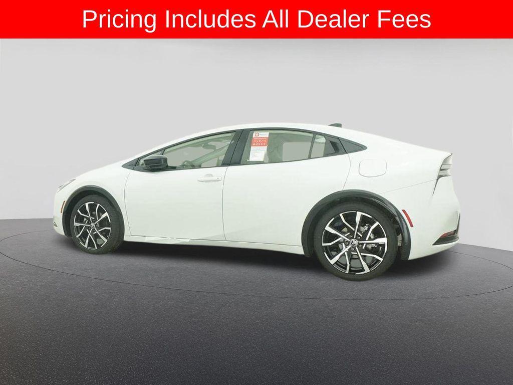 new 2026 Toyota Prius Plug-In Hybrid car, priced at $39,466