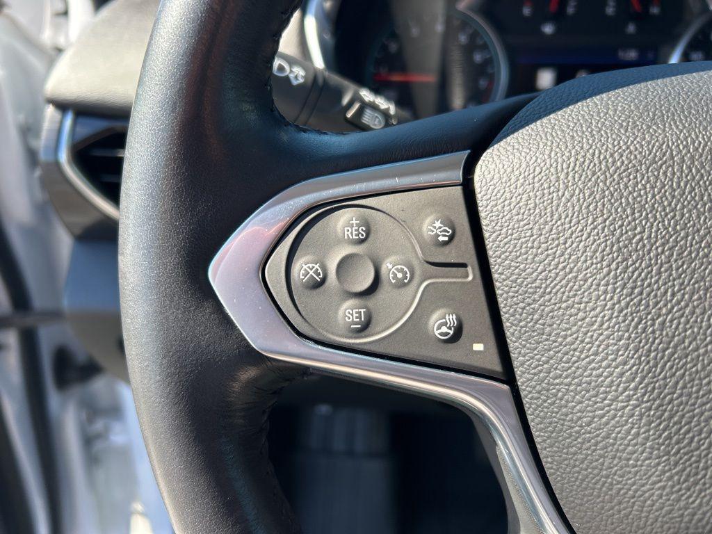 used 2021 Chevrolet Traverse car, priced at $29,344