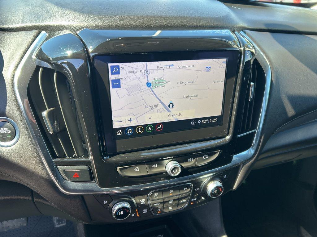 used 2021 Chevrolet Traverse car, priced at $29,344