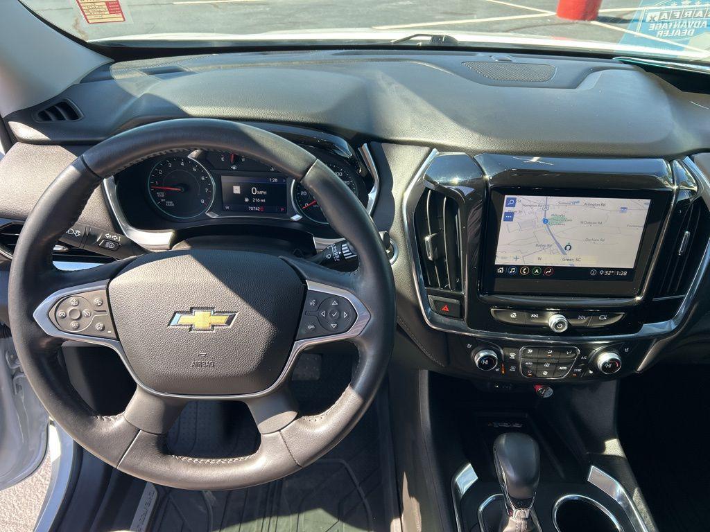 used 2021 Chevrolet Traverse car, priced at $29,344
