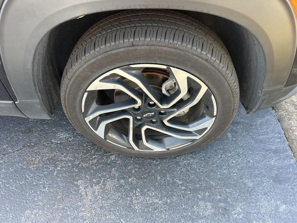 used 2024 Chevrolet TrailBlazer car, priced at $23,234