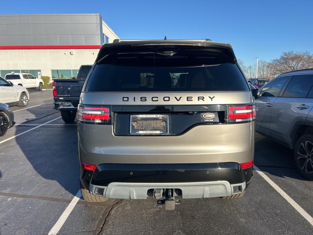 used 2019 Land Rover Discovery car, priced at $16,060