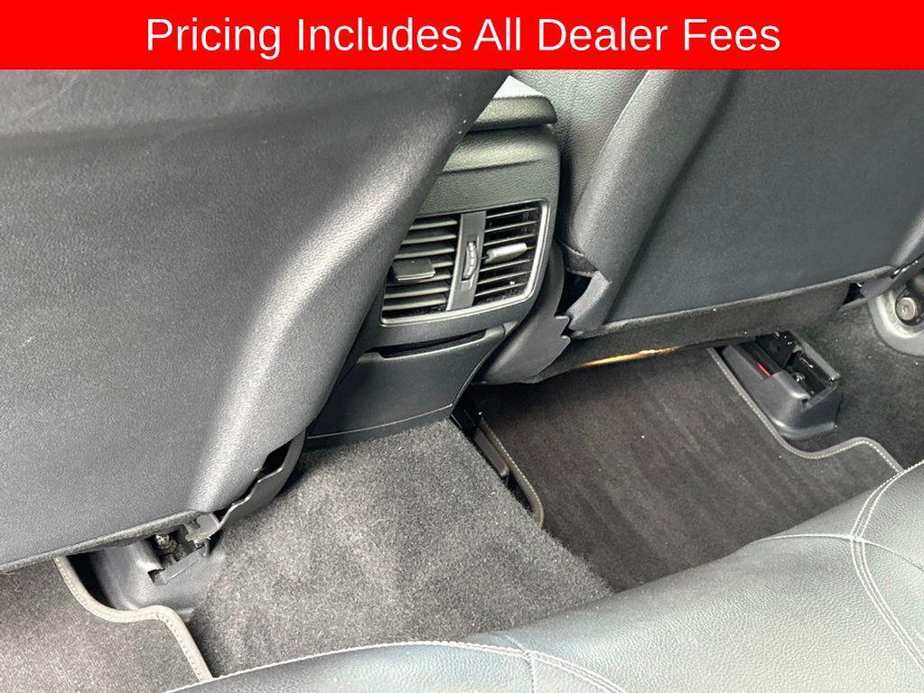 used 2020 Mercedes-Benz GLA 250 car, priced at $20,418