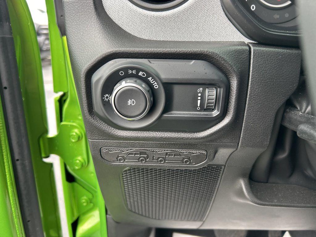 used 2025 Jeep Wrangler car, priced at $34,353