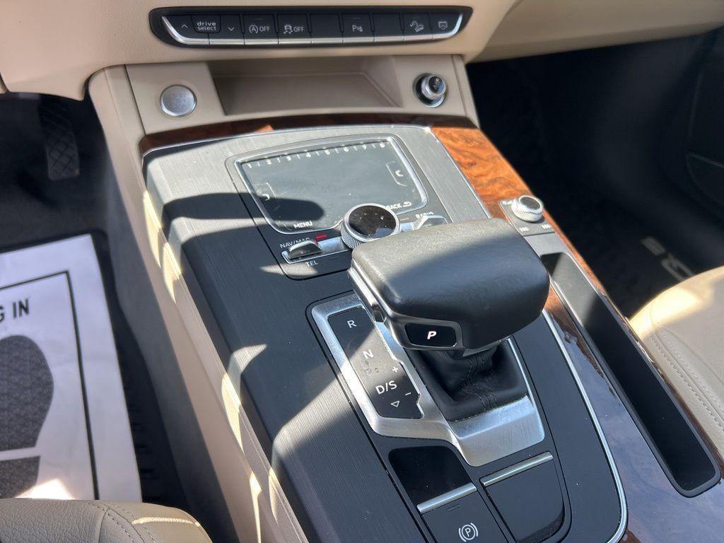 used 2018 Audi Q5 car, priced at $20,757