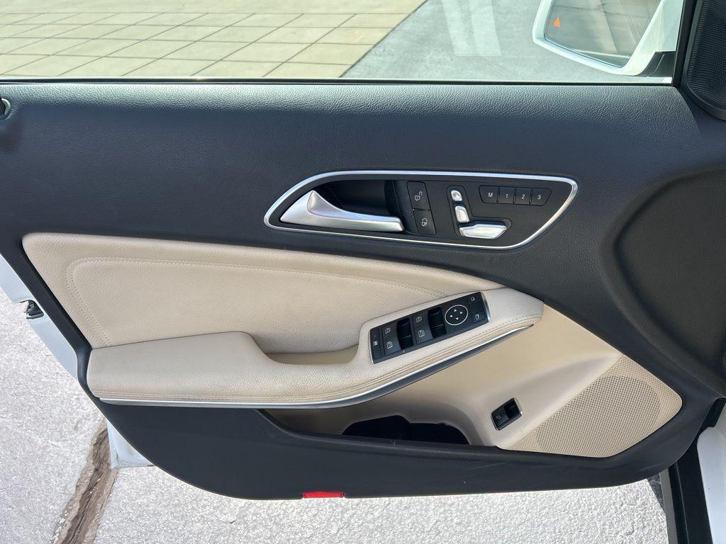 used 2019 Mercedes-Benz GLA 250 car, priced at $13,752