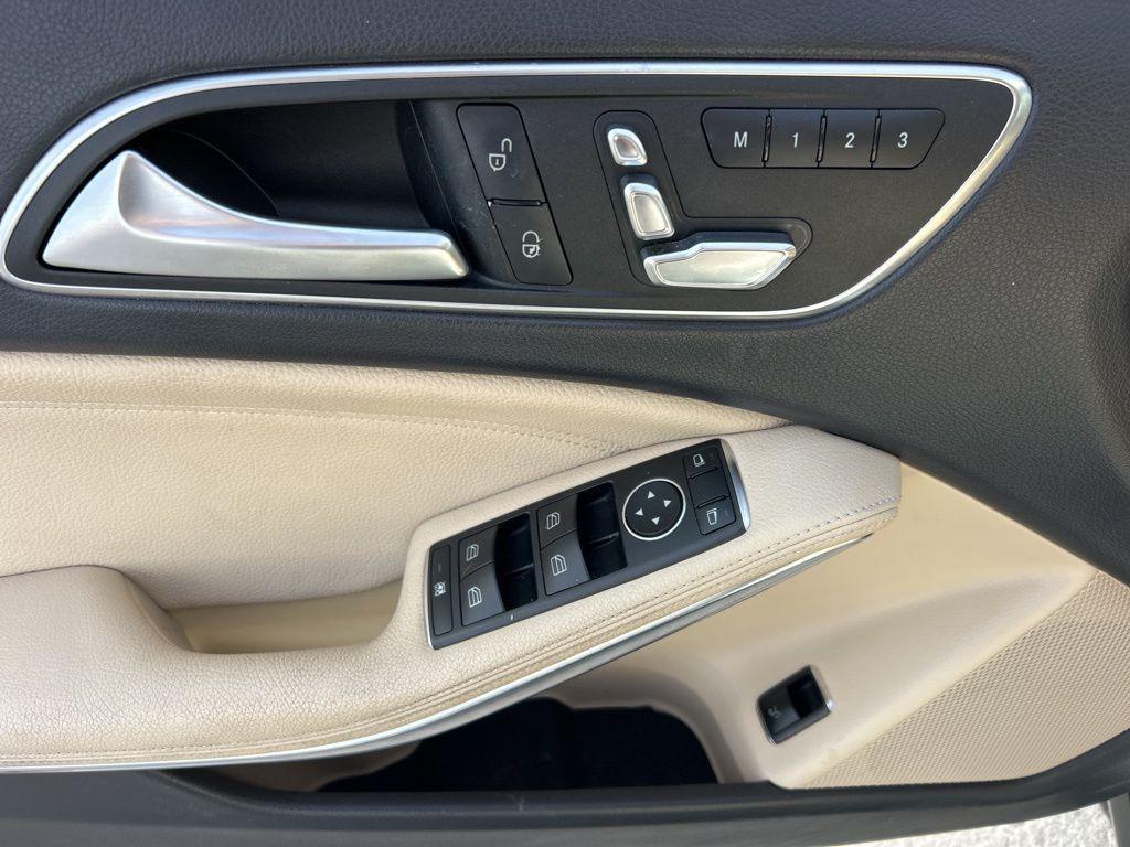 used 2019 Mercedes-Benz GLA 250 car, priced at $13,752