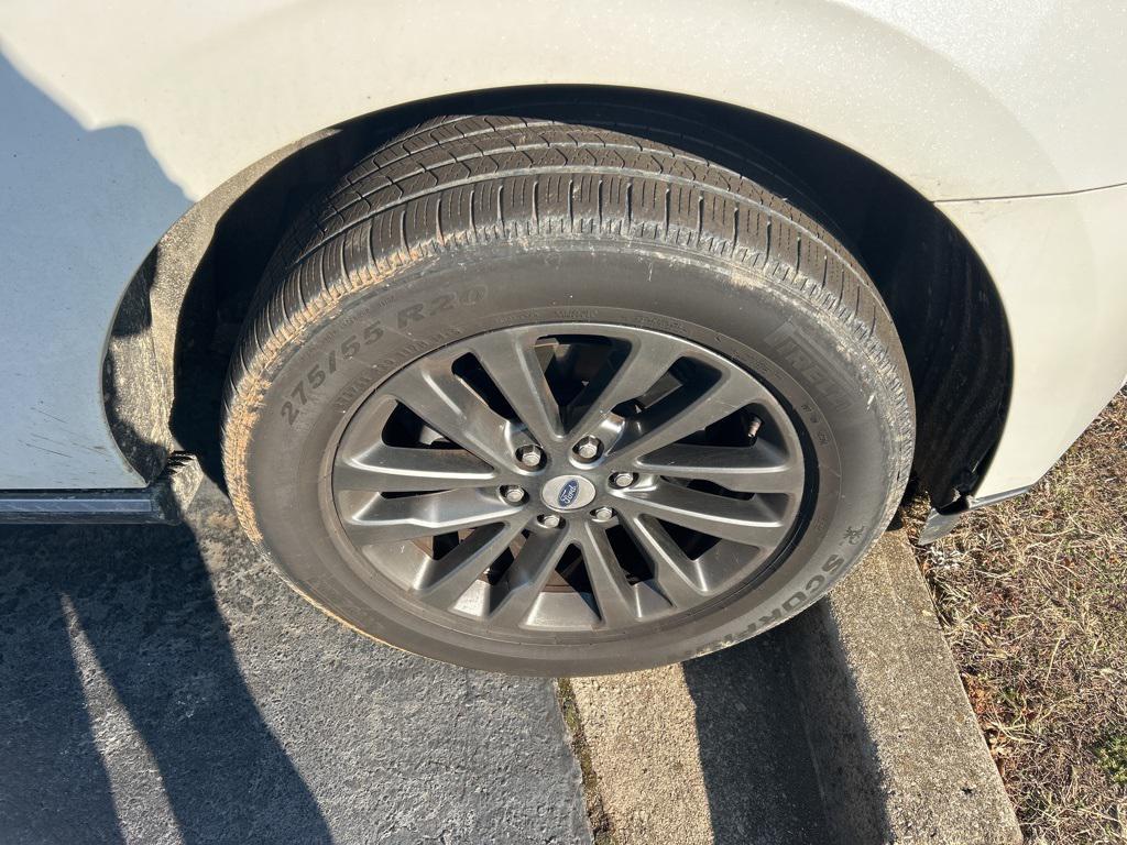 used 2021 Ford Expedition Max car, priced at $30,895