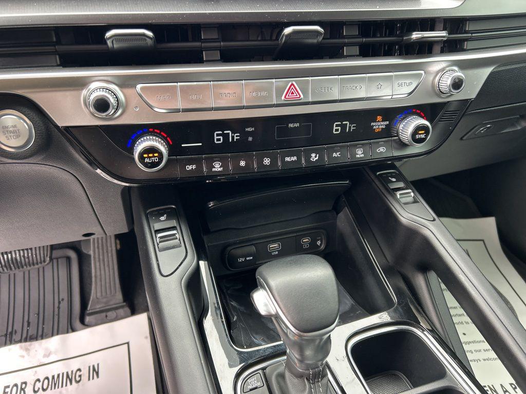 used 2024 Kia Telluride car, priced at $32,057