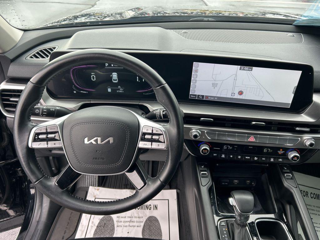 used 2024 Kia Telluride car, priced at $32,057