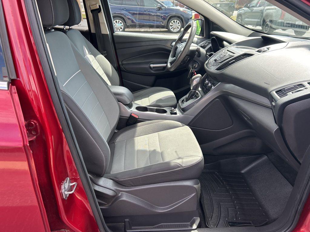 used 2013 Ford Escape car, priced at $5,887