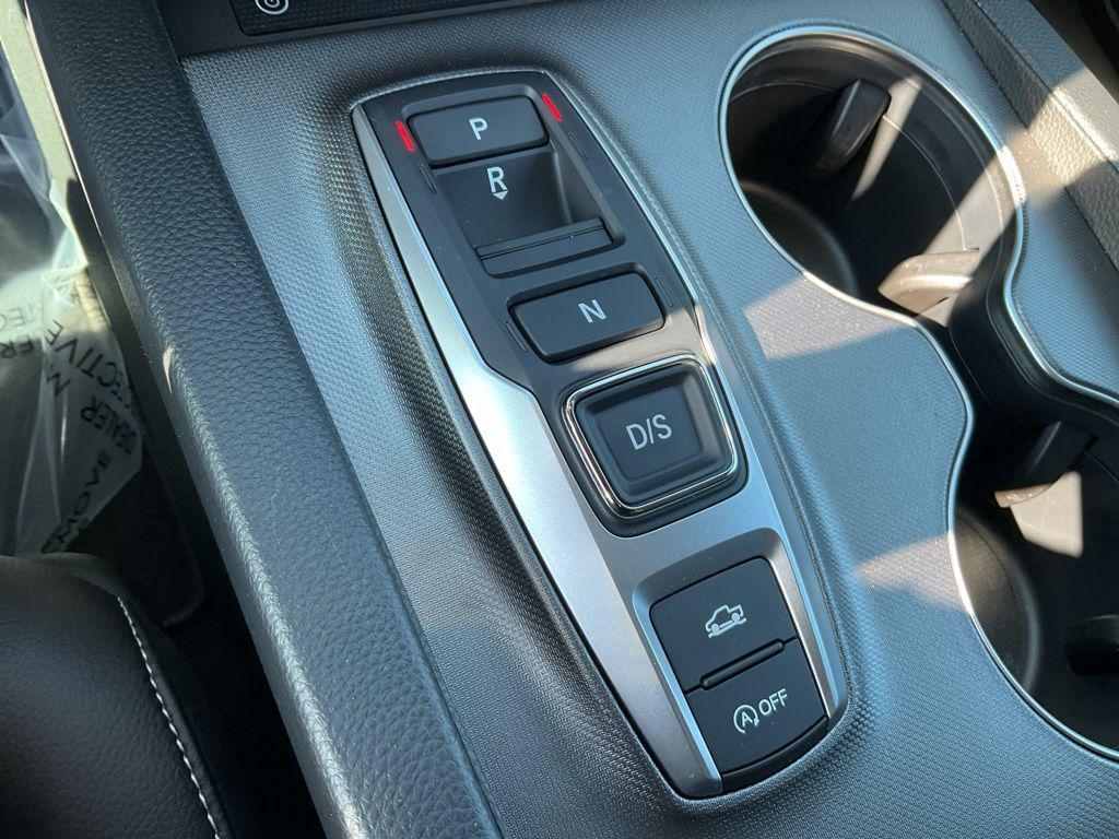 used 2026 Honda Ridgeline car, priced at $38,217