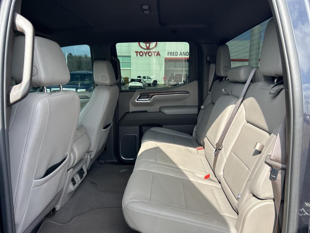 used 2024 GMC Sierra 1500 car, priced at $37,790